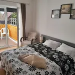 Nyirfa Apartmanhaz 아파트