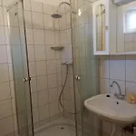 Nyirfa Apartmanhaz 잘라카로쉬