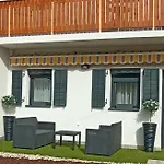 Nyirfa Apartmanhaz 아파트