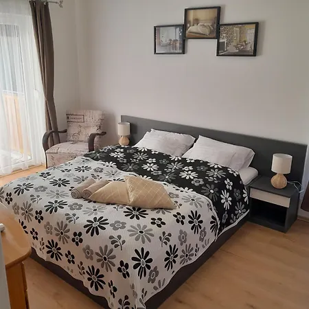 Apartman Nyirfa Apartmanhaz Zalakaros