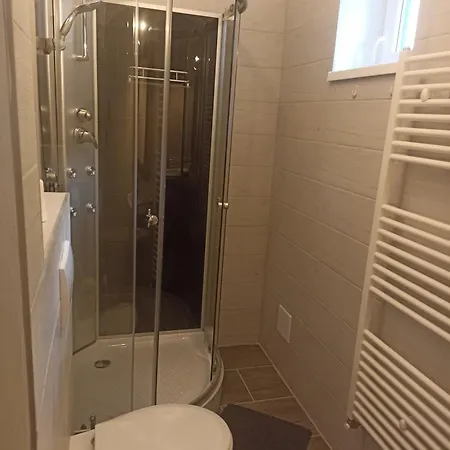 Nyirfa Apartmanhaz Διαμέρισμα Zalakaros