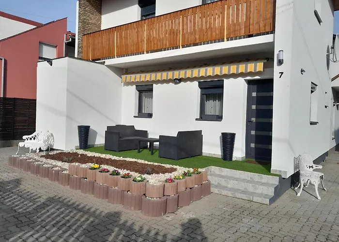 Nyirfa Apartmanhaz Апартаменты Залакарош
