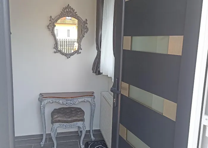 Апартаменты Nyirfa Apartmanhaz *